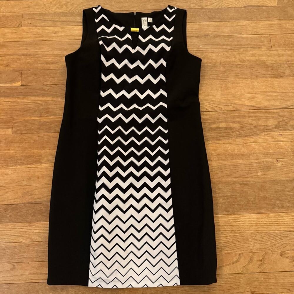 Emma & Michele black white sleeveless knee length sheath dress size 12
b3